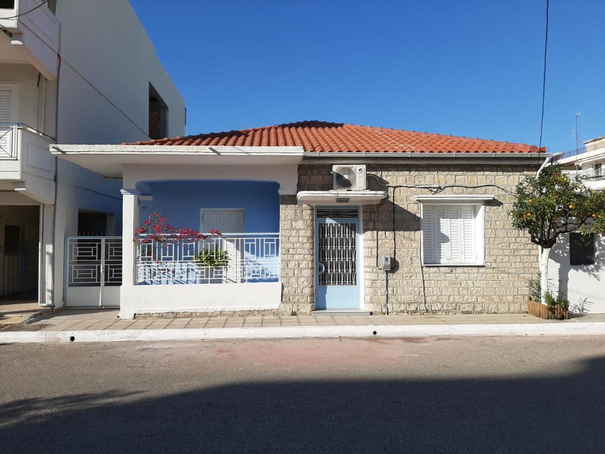 Ανακαινισμενη Μονοκατοικια 125 Τμ Στο Κεντρο Με Κηπο Villa Missolonghi Luaran gambar